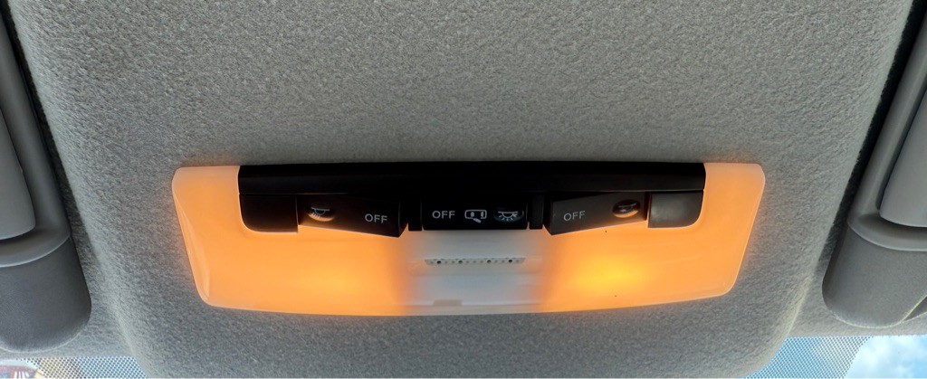 2025 Nissan Versa Image 21