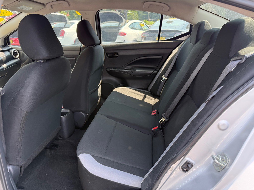 2025 Nissan Versa Image 24