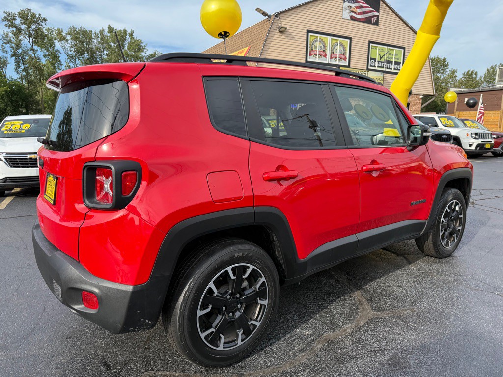 2023 Jeep Renegade Image 6