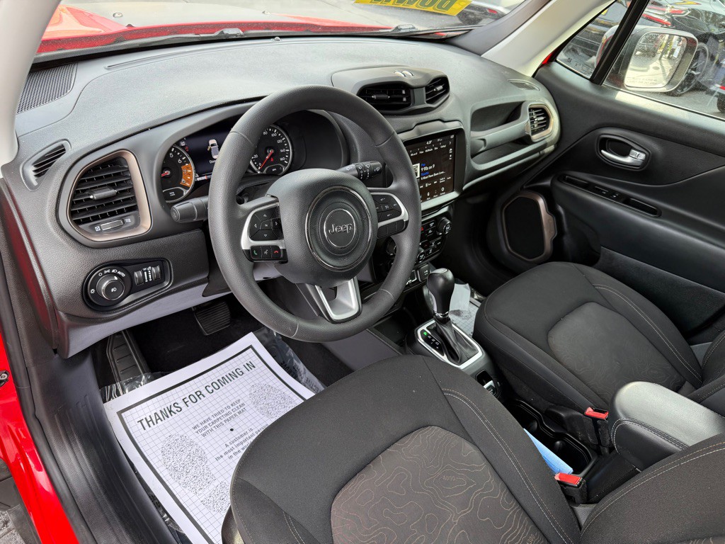 2023 Jeep Renegade Image 13
