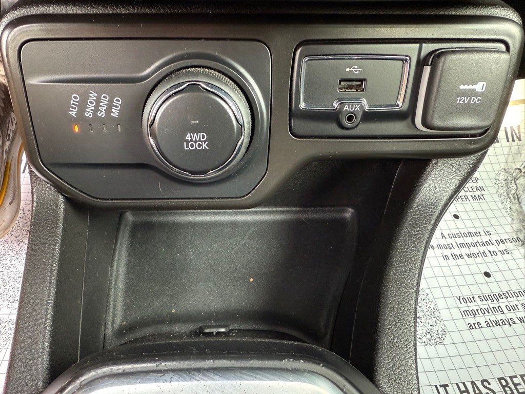 2023 Jeep Renegade Image 20