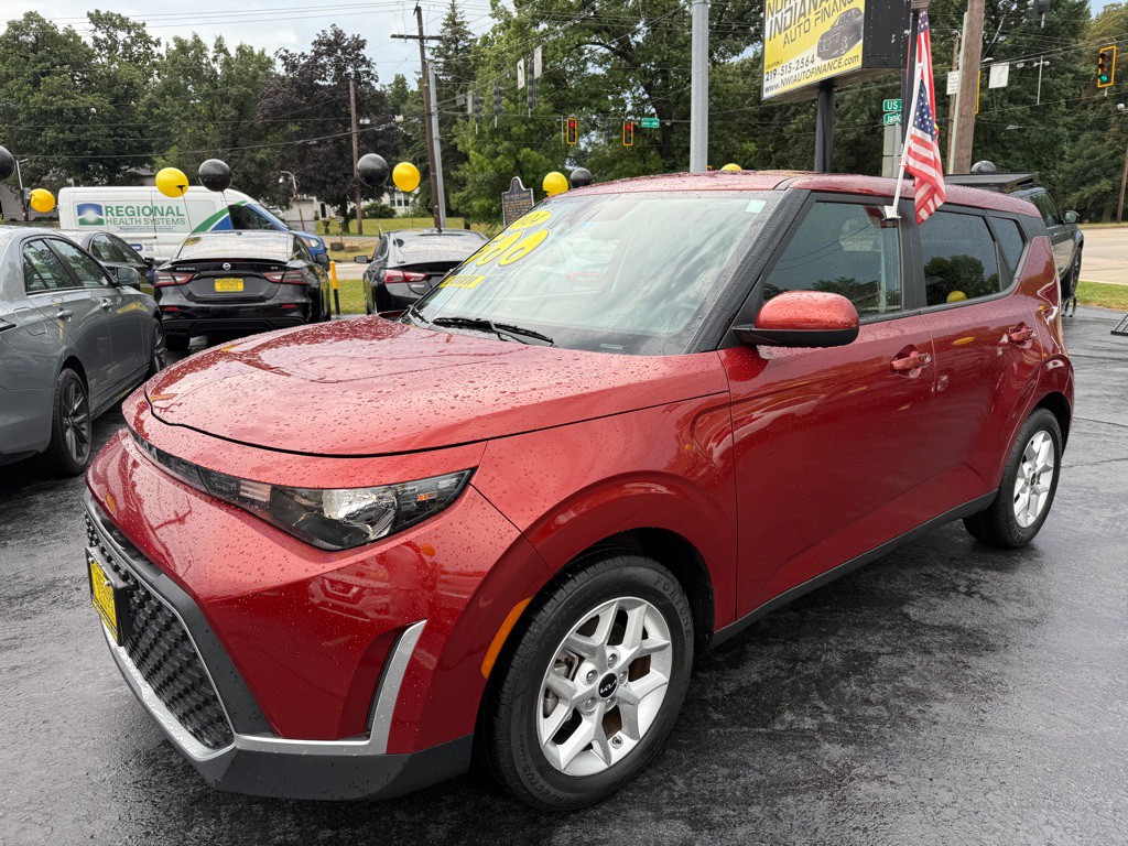 2024 Kia Soul Image 3