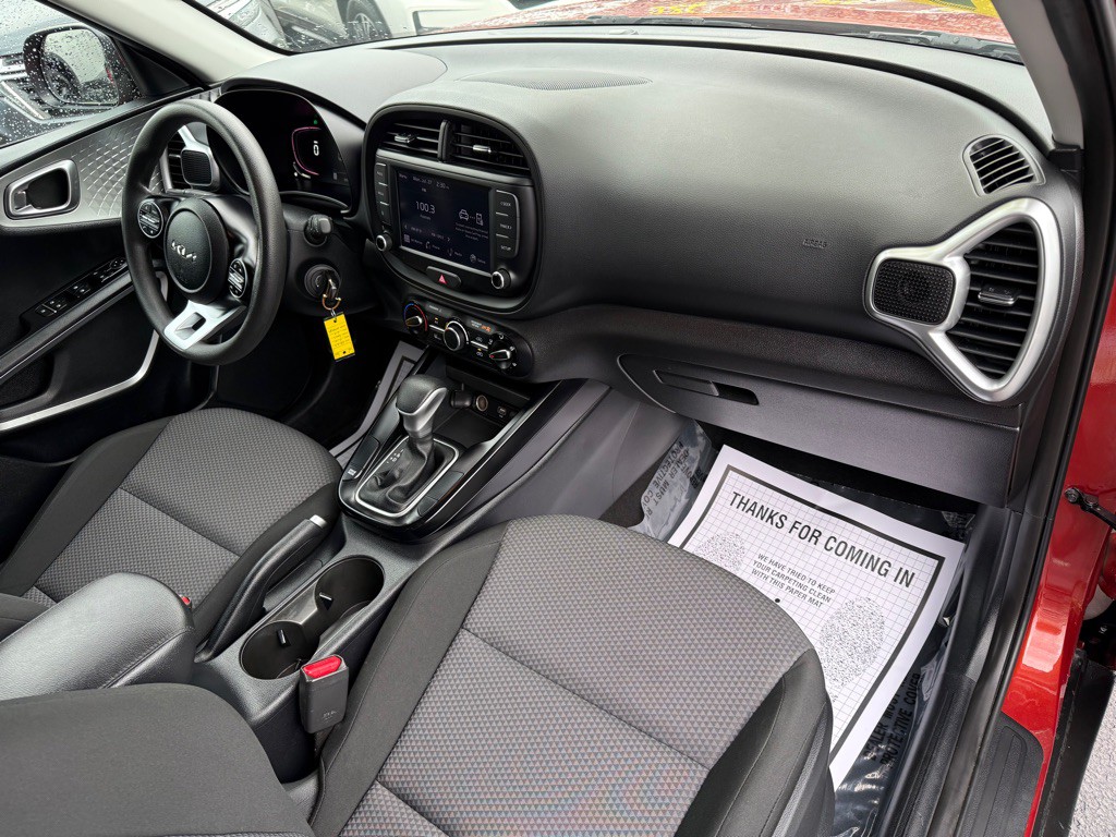 2024 Kia Soul Image 8