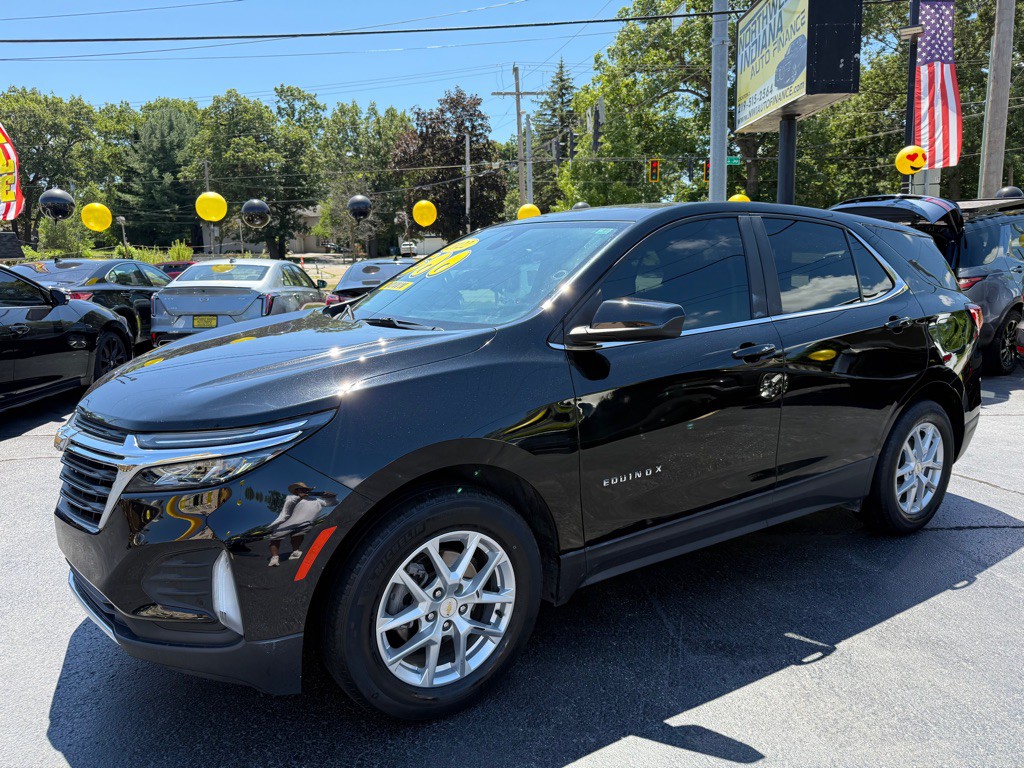 2022 Chevrolet Equinox Image 3