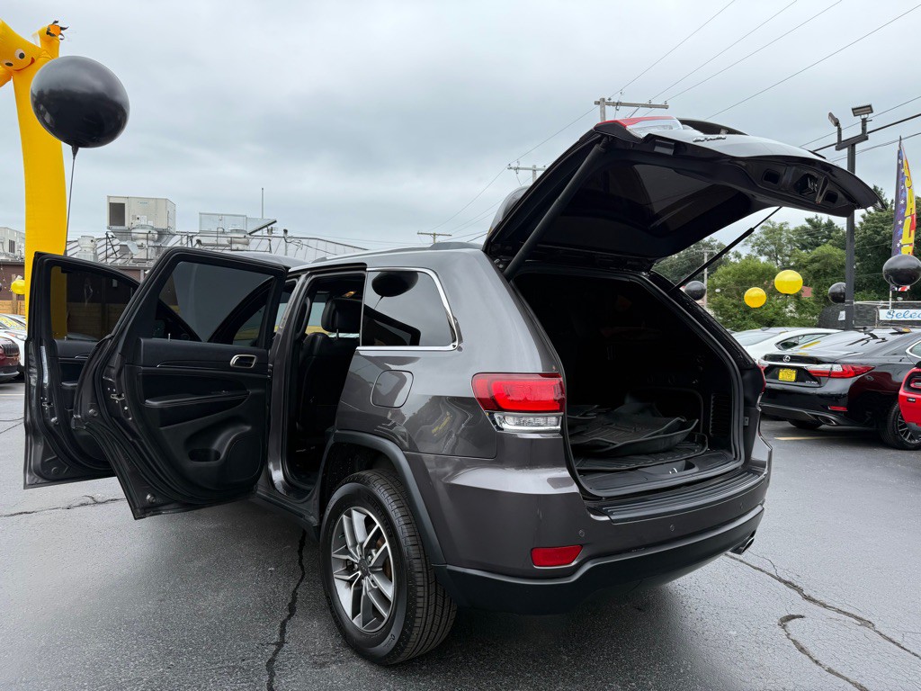 2021 Jeep Grand Cherokee Image 35
