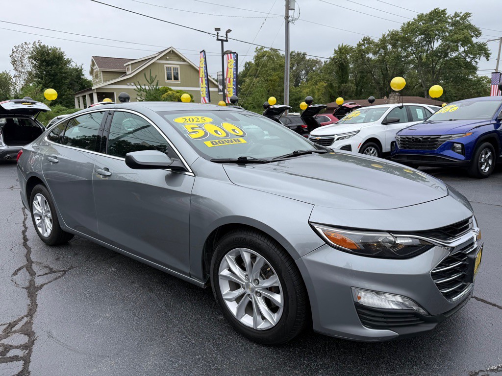 2025 Chevrolet Malibu Image 1