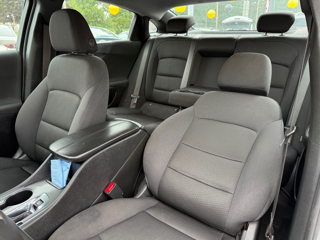 2025 Chevrolet Malibu Image 22