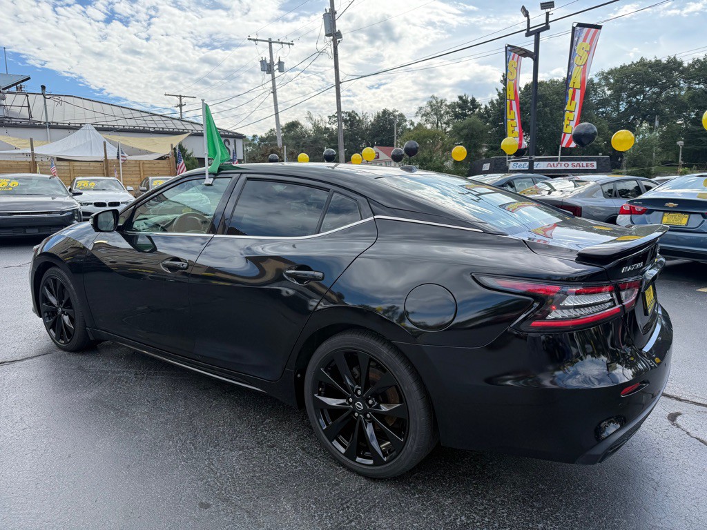 2023 Nissan Maxima Image 4