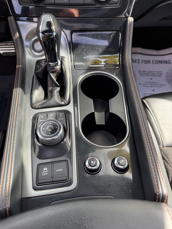 2023 Nissan Maxima Image 21