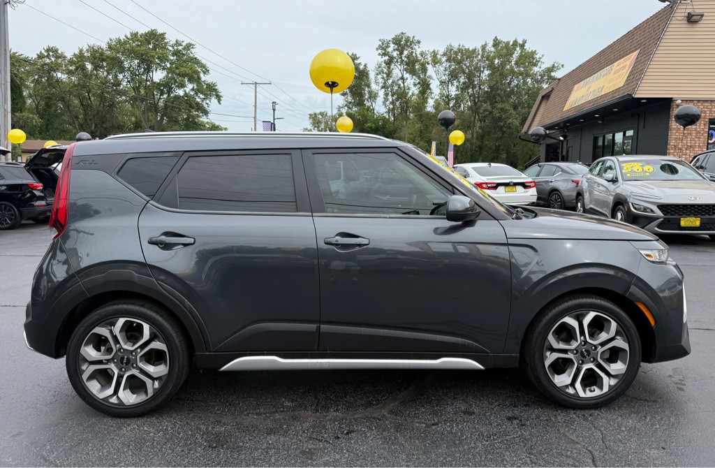 2022 Kia Soul Image 7