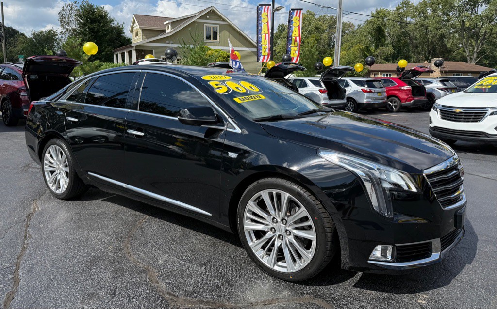 2019 Cadillac XTS Image 1