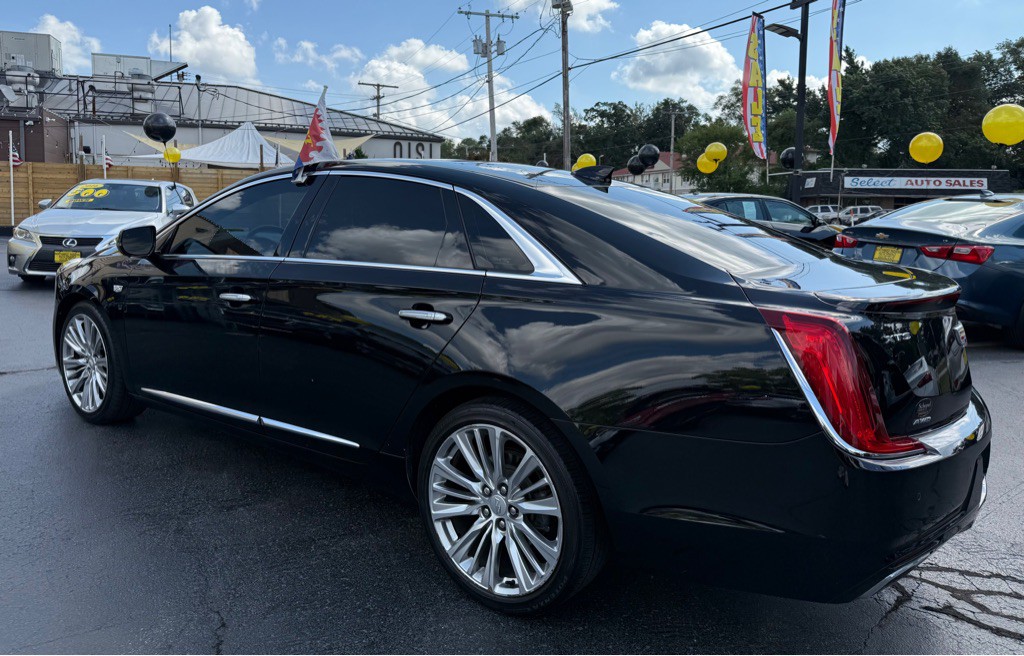 2019 Cadillac XTS Image 4