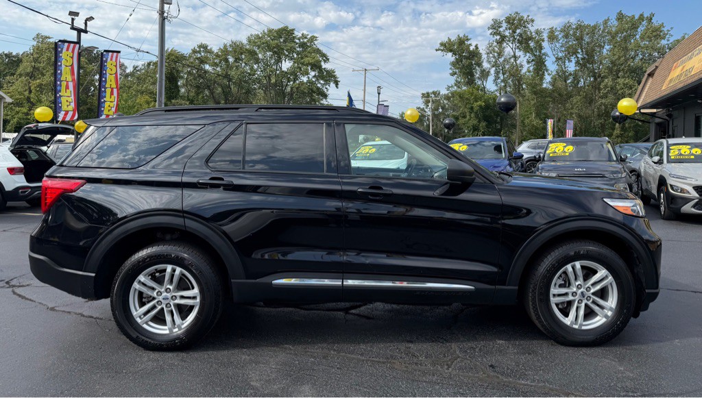 2023 Ford Explorer Image 7