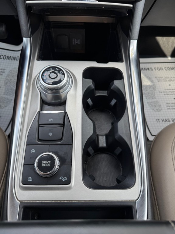 2023 Ford Explorer Image 25