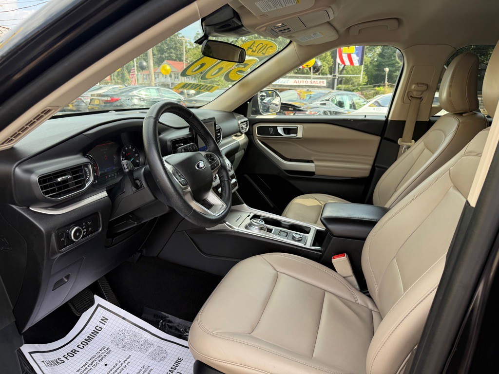2023 Ford Explorer Image 28