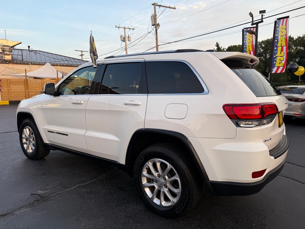 2021 Jeep Grand Cherokee Image 4