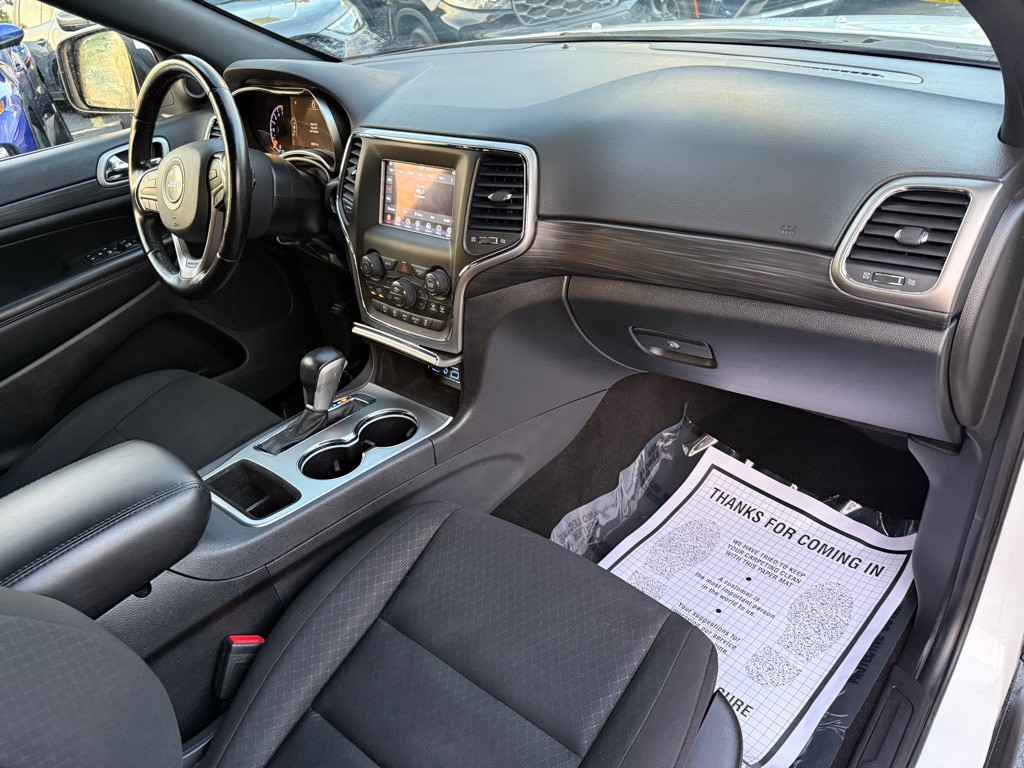 2021 Jeep Grand Cherokee Image 8