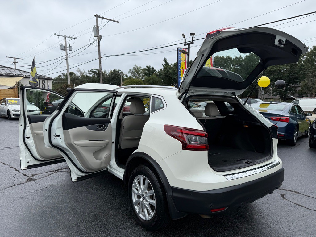 2020 Nissan Rogue Image 29