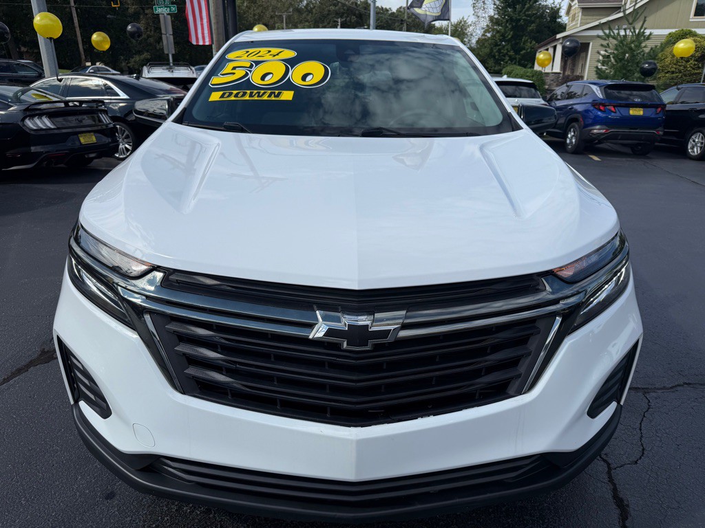2024 Chevrolet Equinox Image 2