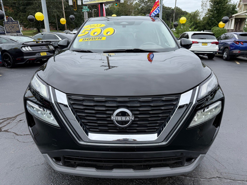 2023 Nissan Rogue Image 2