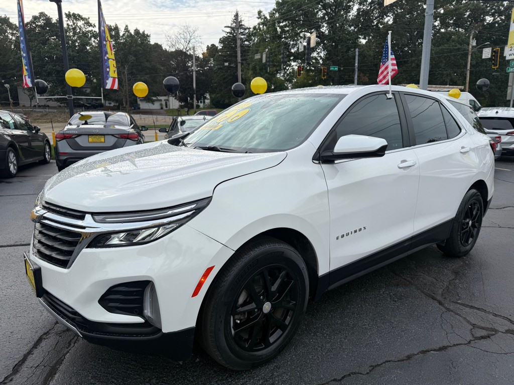 2022 Chevrolet Equinox Image 3