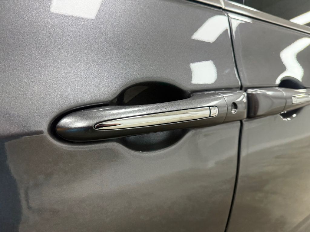 2019 Chrysler Pacifica Image 11