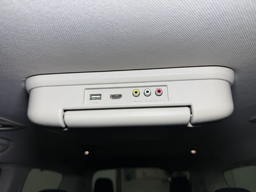 2019 Chrysler Pacifica Image 21