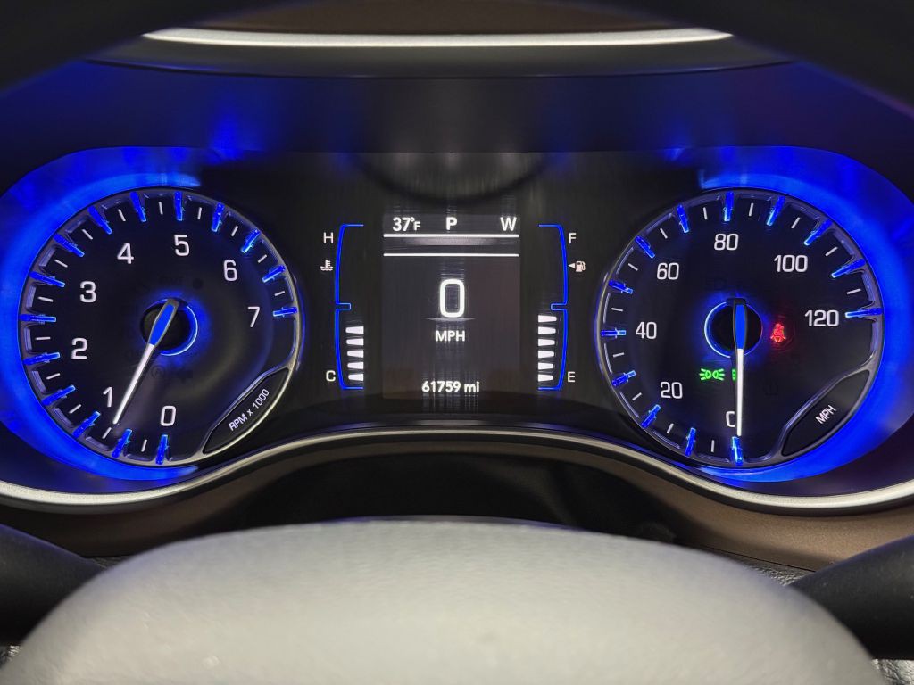 2019 Chrysler Pacifica Image 27