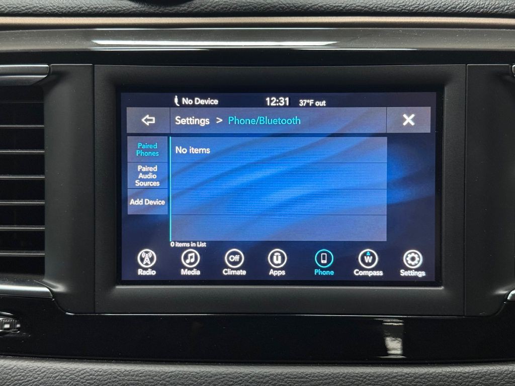 2019 Chrysler Pacifica Image 32