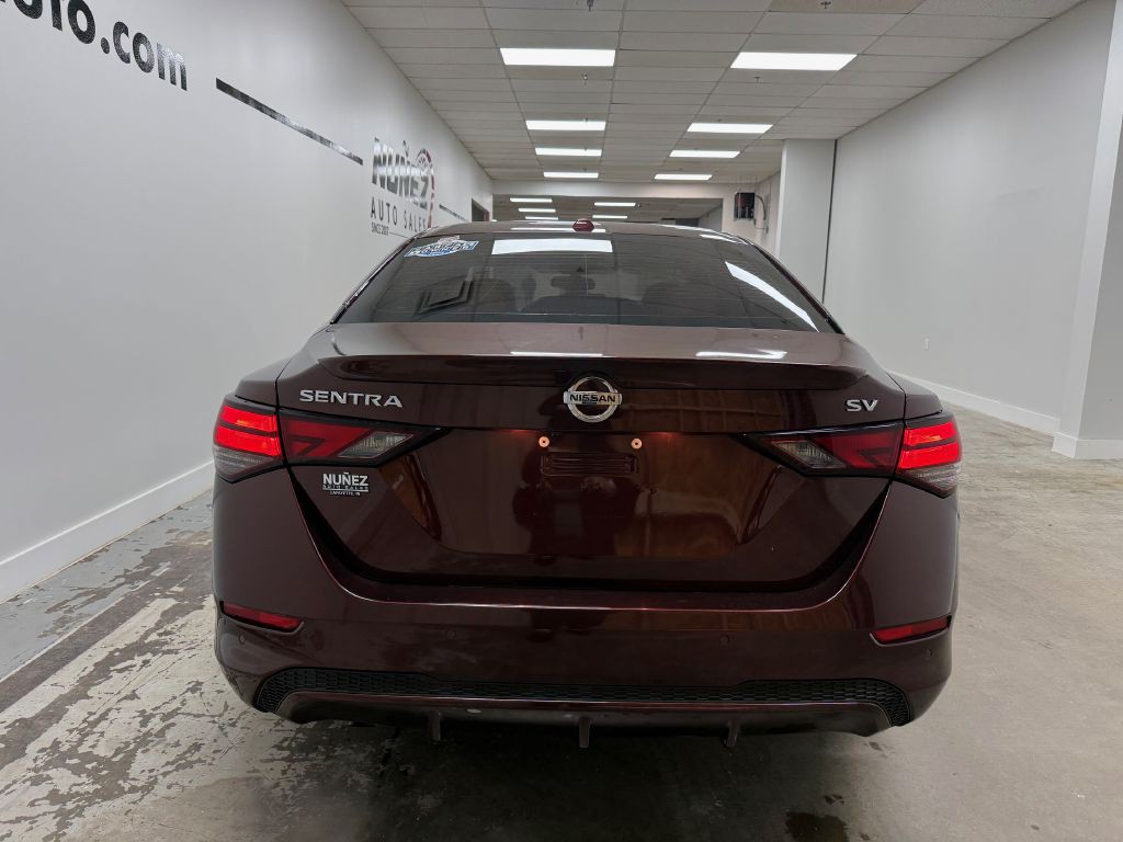 2021 Nissan Sentra Image 4