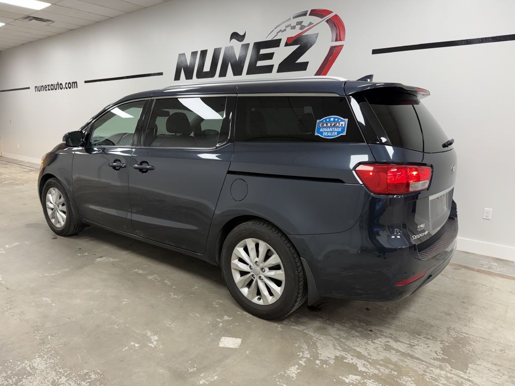 2016 Kia Sedona Image 5