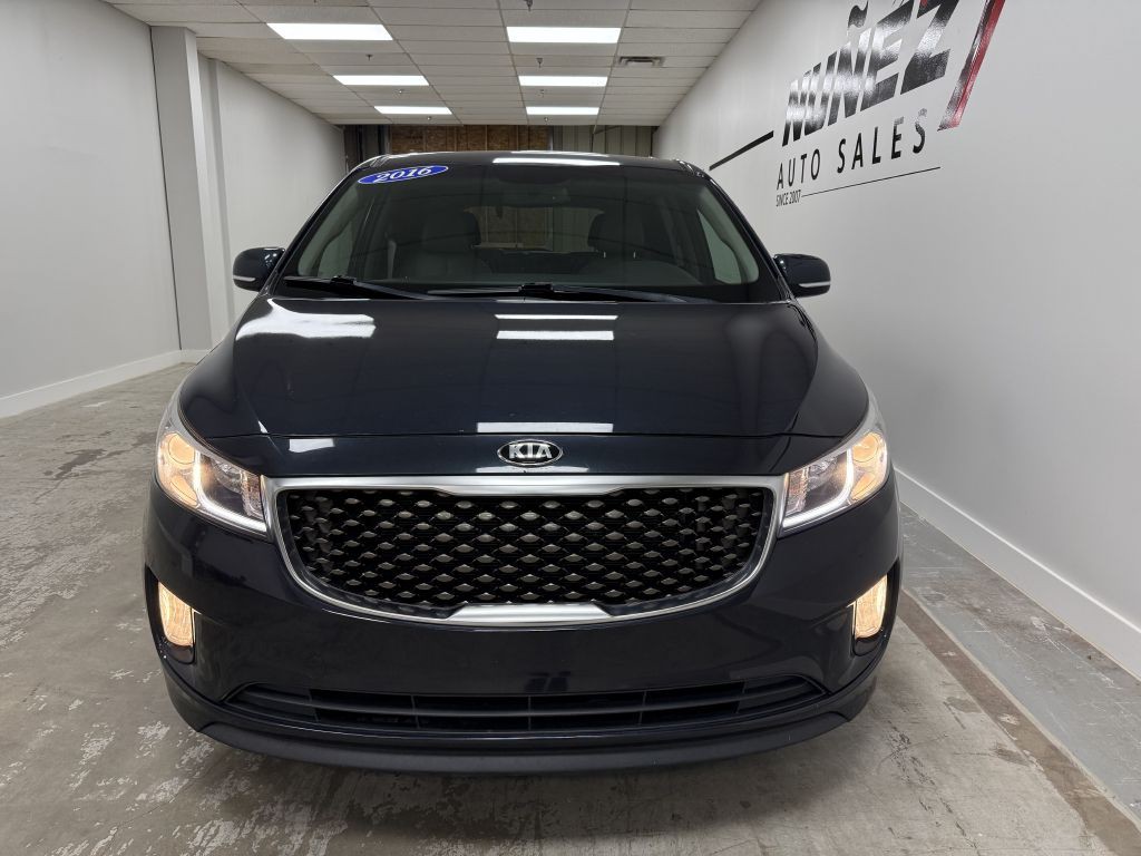 2016 Kia Sedona Image 8