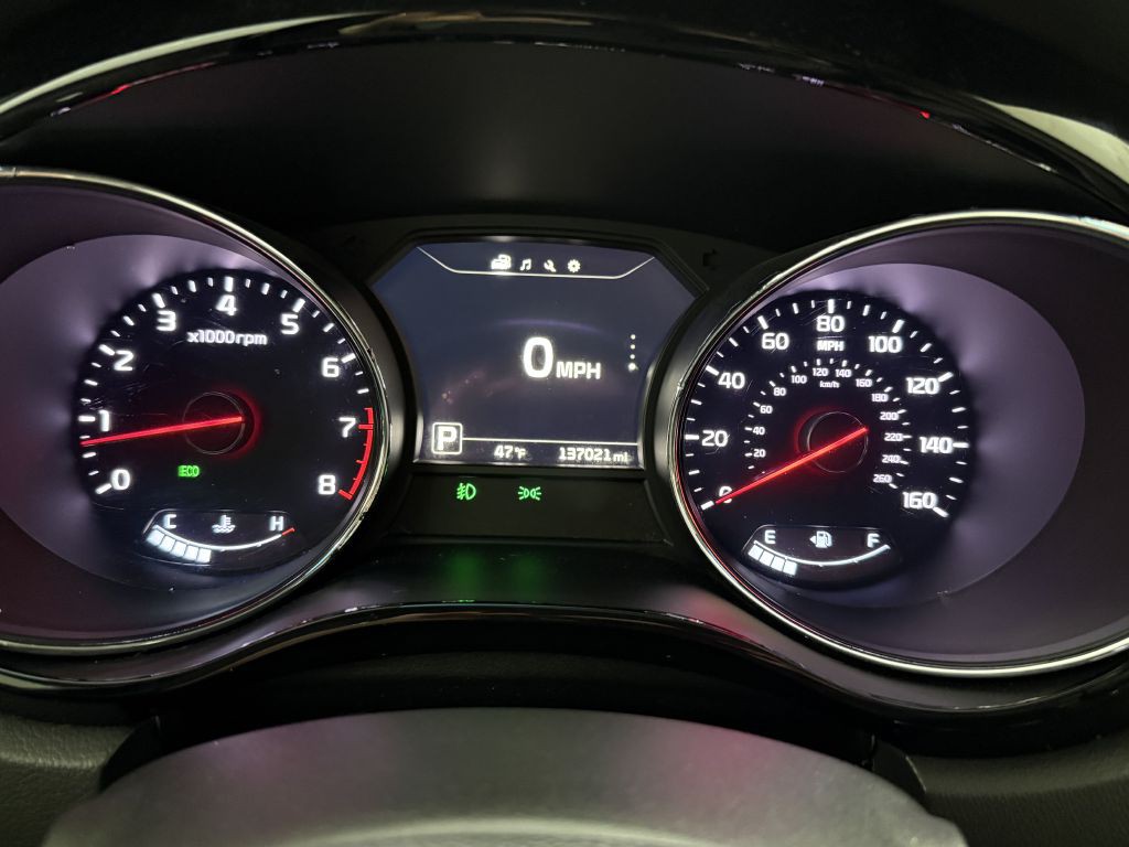 2016 Kia Sedona Image 20