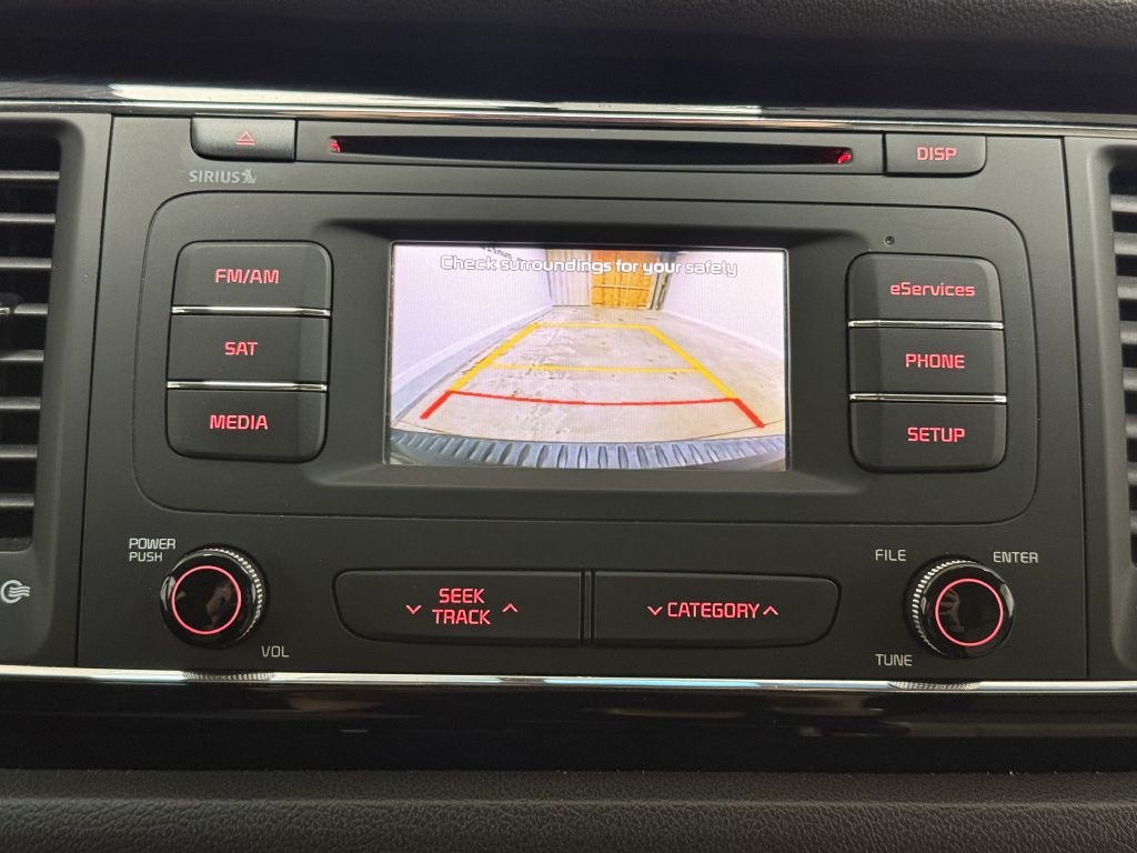 2016 Kia Sedona Image 21