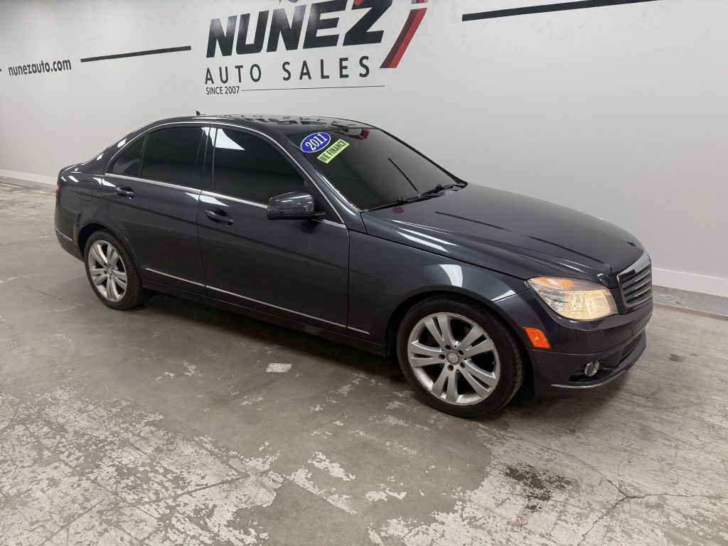 2011 Mercedes-Benz C-Class Image 1