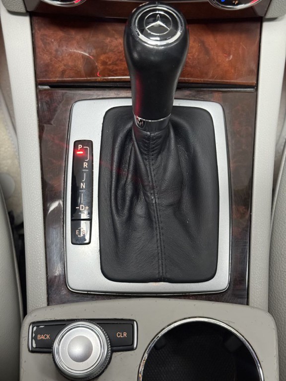 2011 Mercedes-Benz C-Class Image 26