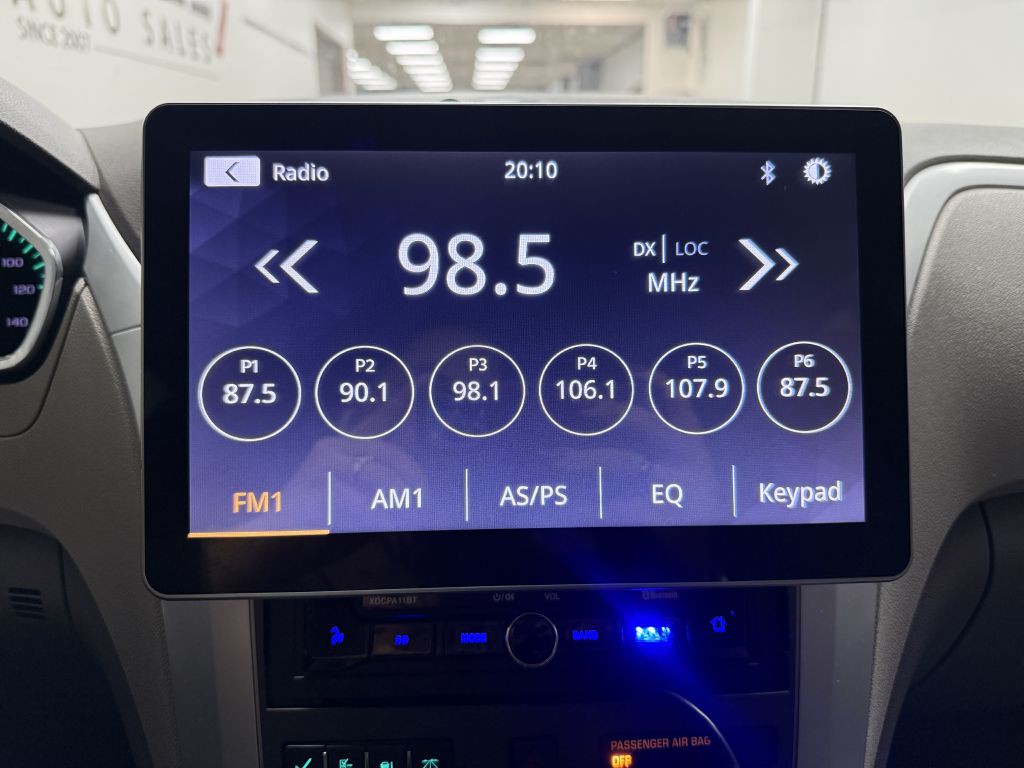 2011 Chevrolet Traverse Image 19