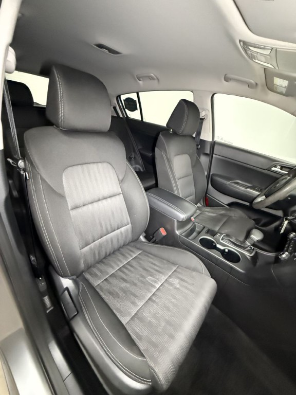 2020 Kia Sportage Image 13