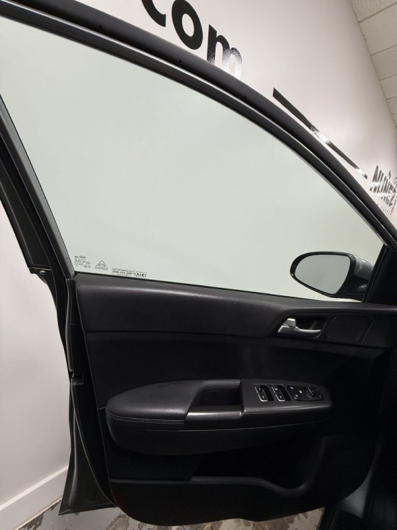 2020 Kia Sportage Image 18