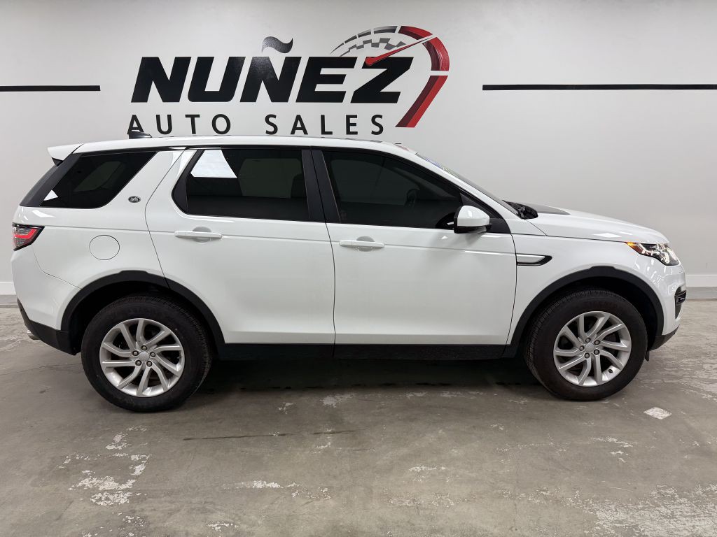 2017 Land Rover Discovery Sport Image 2