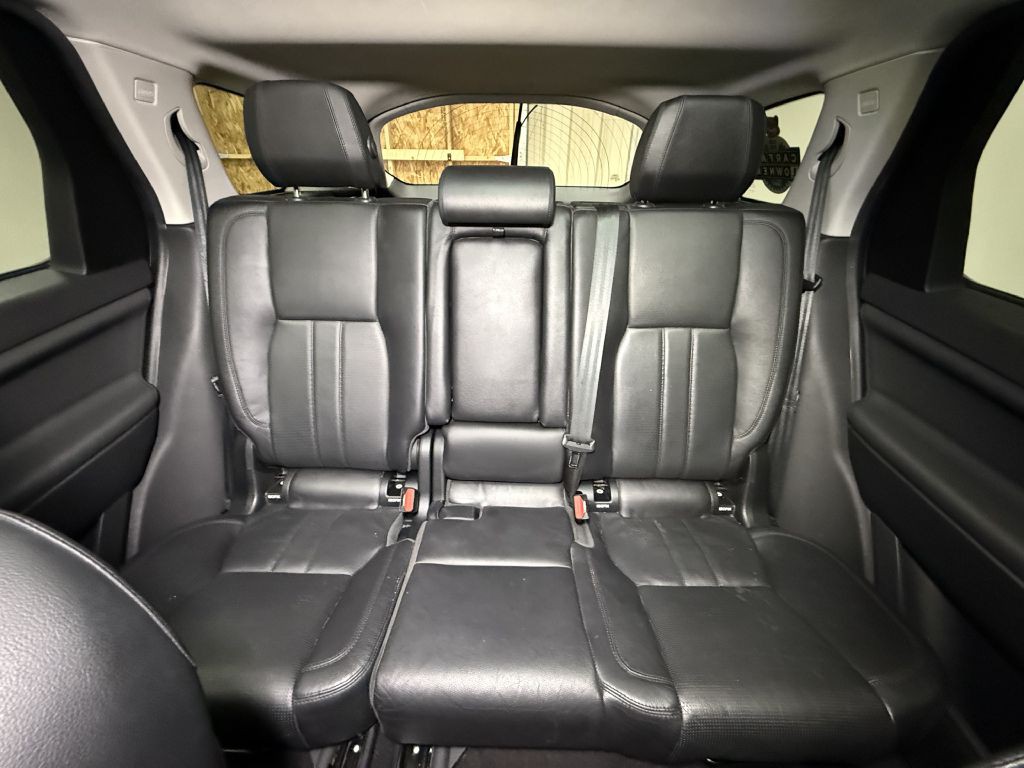 2017 Land Rover Discovery Sport Image 17