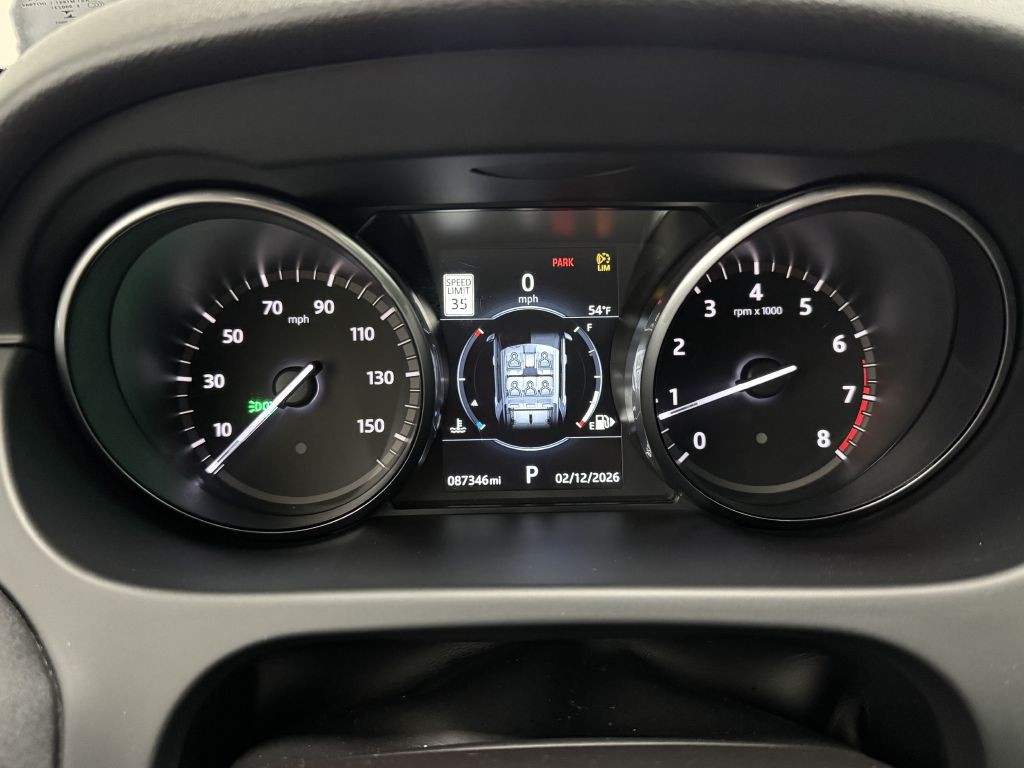 2017 Land Rover Discovery Sport Image 19