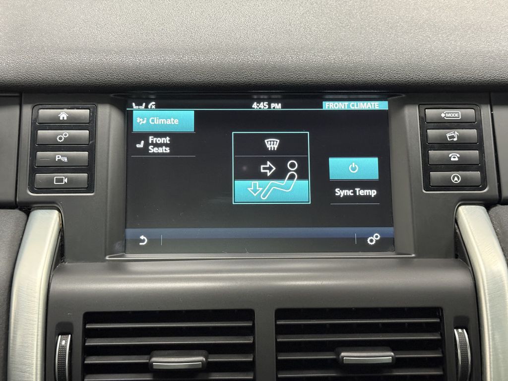 2017 Land Rover Discovery Sport Image 24