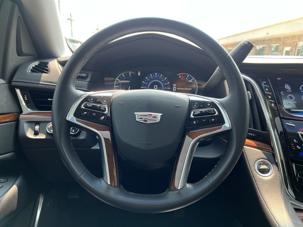 2017 Cadillac Escalade Image 31