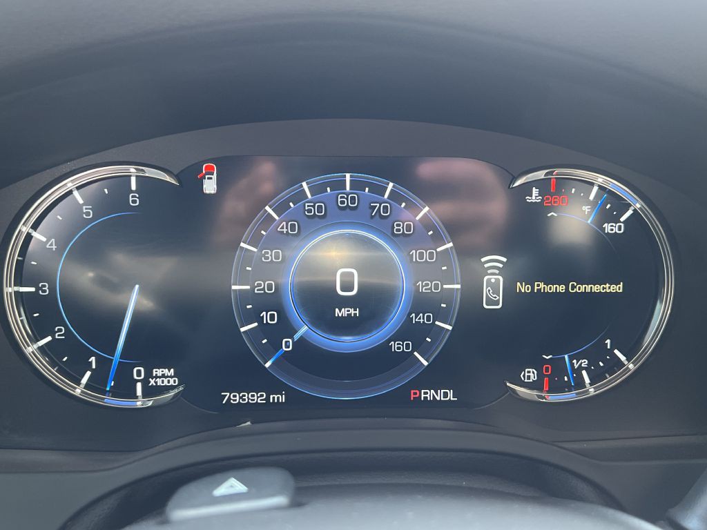 2017 Cadillac Escalade Image 33