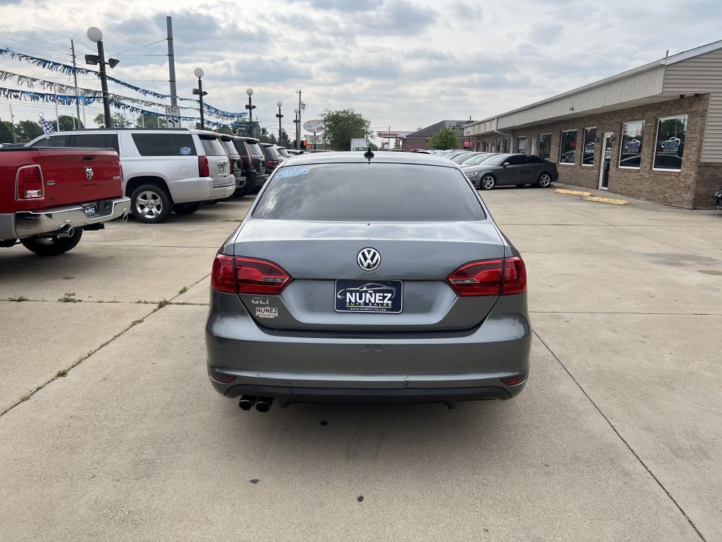 2013 Volkswagen Jetta Image 4