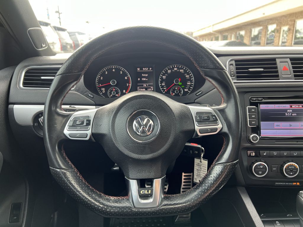 2013 Volkswagen Jetta Image 19