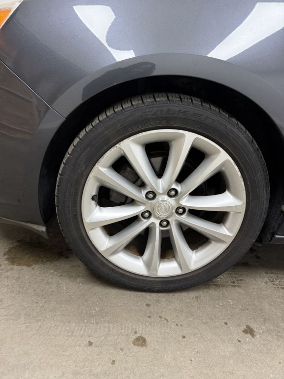 2013 Buick Verano Image 9