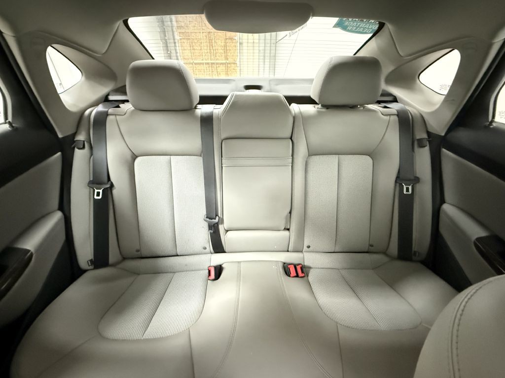 2013 Buick Verano Image 14