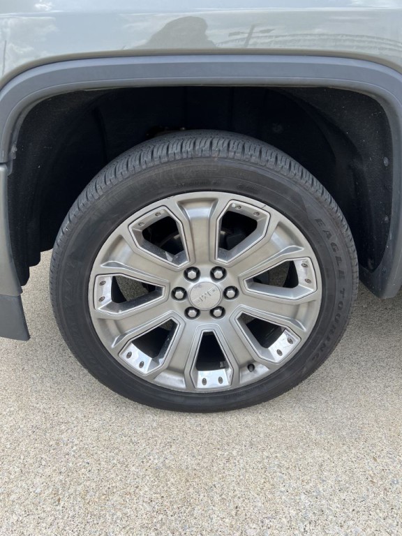 2018 GMC Sierra Image 9